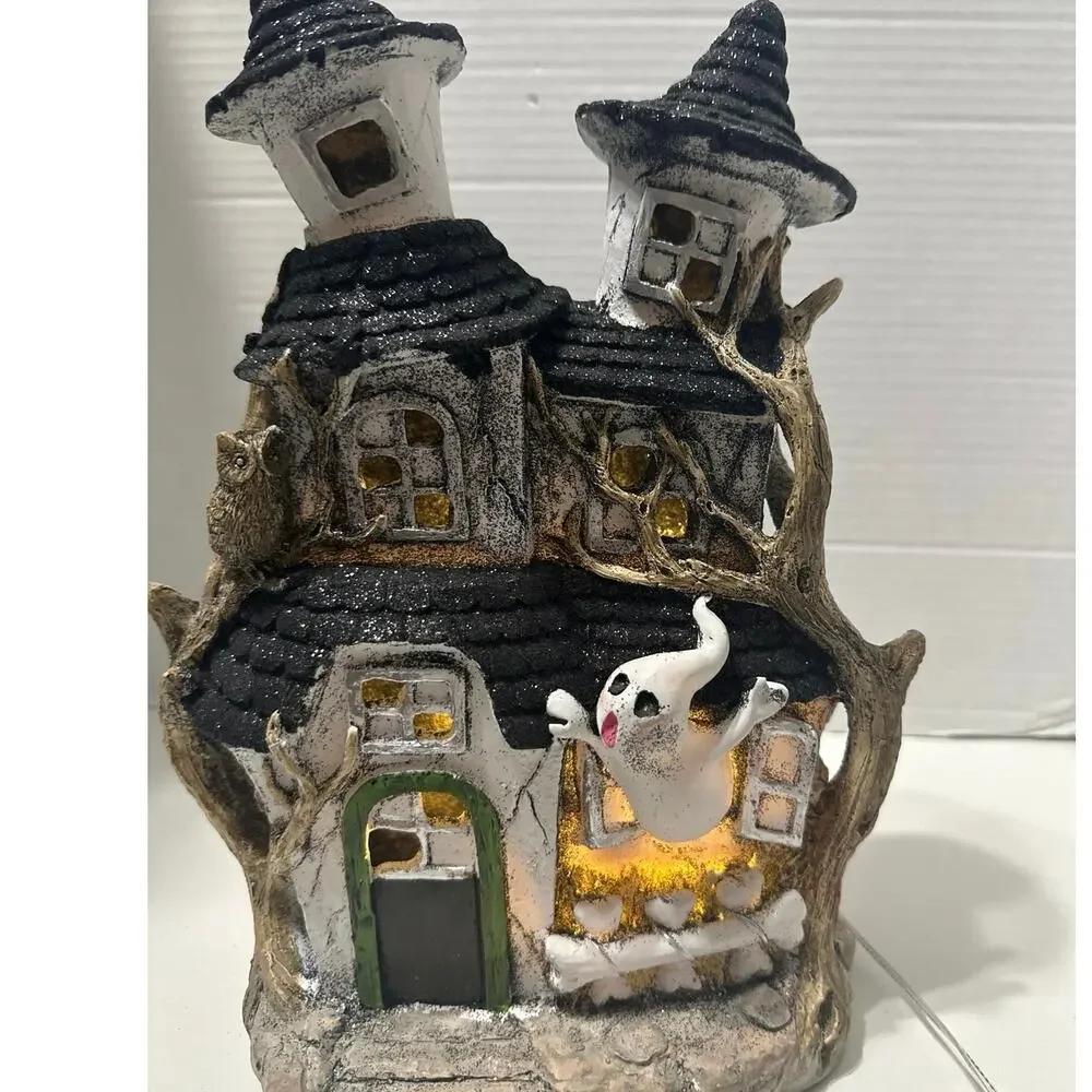 Retro Halloween  Spooky Light Up Haunted House With Ghost & Owl 2024 NWT